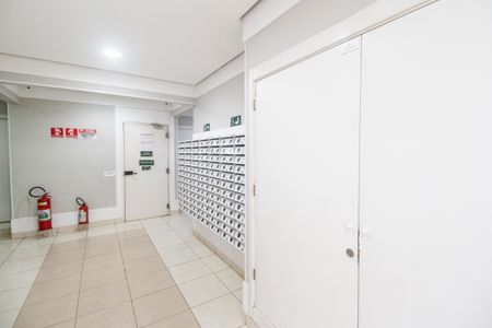 Apartamento para alugar com 51m², 2 quartos e 1 vagaHall social
