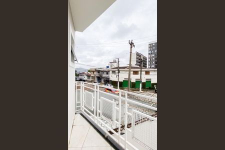 Varanda  de casa à venda com 3 quartos, 140m² em Vila Guilhermina, São Paulo