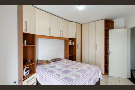 Casa à venda com 148m², 3 quartos e 2 vagas Casa à venda com 148m², 3 quartos e 2 vagasSuíte