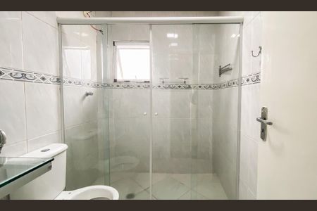 Casa à venda com 148m², 3 quartos e 2 vagas Casa à venda com 148m², 3 quartos e 2 vagasBanheiro Social