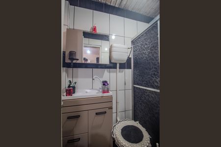 Banheiro de casa para alugar com 2 quartos, 120m² em Chapéu do Sol, Porto Alegre