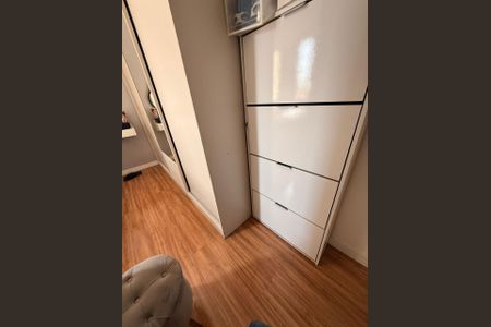 DORMITORIO de apartamento à venda com 2 quartos, 50m² em Quitaúna, Osasco