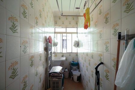 Apartamento à venda com 48m², 2 quartos e 1 vaga Apartamento à venda com 48m², 2 quartos e 1 vagaÁrea de serviço