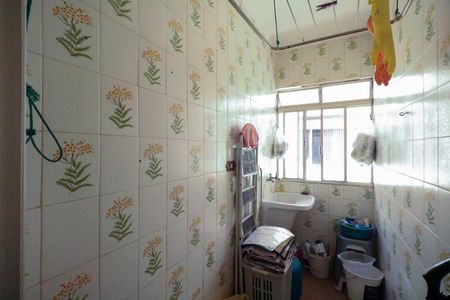 Apartamento à venda com 48m², 2 quartos e 1 vaga Apartamento à venda com 48m², 2 quartos e 1 vagaÁrea de serviço