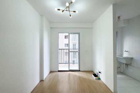 Sala de apartamento para alugar com 2 quartos, 42m² em Bairro dos Casa, São Bernardo do Campo