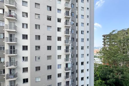 Apartamento para alugar com 42m², 2 quartos e 1 vaga Apartamento para alugar com 42m², 2 quartos e 1 vagaVista - Quarto 1