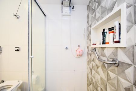 Casa à venda com 125m², 3 quartos e 1 vagabanheiro corredor