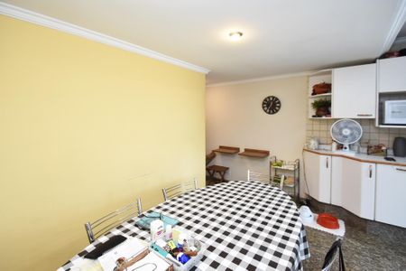 Casa à venda com 125m², 3 quartos e 1 vagacozinha copa