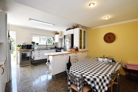 Casa à venda com 125m², 3 quartos e 1 vagacozinha copa