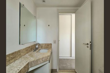 Apartamento para alugar com 115m², 3 quartos e 2 vagas Apartamento para alugar com 115m², 3 quartos e 2 vagasBanheiro da Suíte