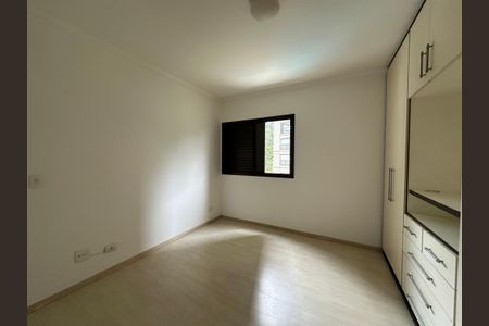 Apartamento à venda com 113m², 3 quartos e 2 vagas Apartamento à venda com 113m², 3 quartos e 2 vagasSuíte