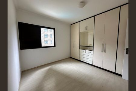 Apartamento à venda com 113m², 3 quartos e 2 vagas Apartamento à venda com 113m², 3 quartos e 2 vagasSuíte