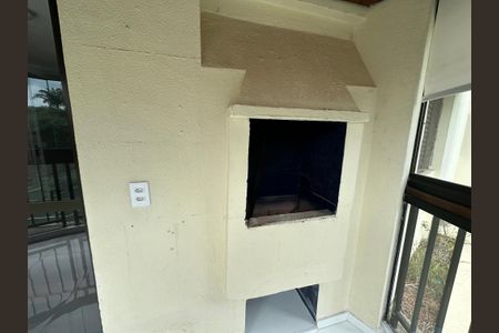 Apartamento à venda com 113m², 3 quartos e 2 vagas Apartamento à venda com 113m², 3 quartos e 2 vagasChurrasqueira