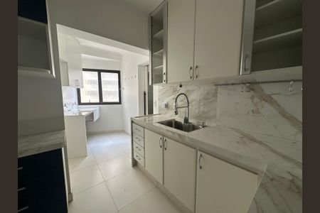 Apartamento à venda com 113m², 3 quartos e 2 vagas Apartamento à venda com 113m², 3 quartos e 2 vagasCozinha