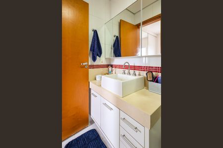 Apartamento para alugar com 85m², 3 quartos e 2 vagasBanheiro da Suíte 1