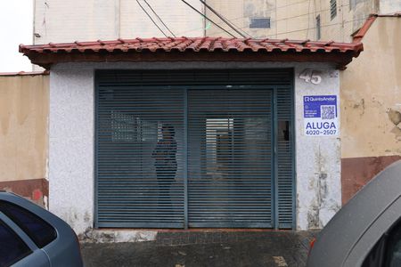Apartamento para alugar com 63m², 2 quartos e 1 vagaFachada do condomínio - Placa instalada na fachada do condomínio - Código da placa: YIXW-1745