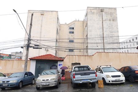 Apartamento para alugar com 63m², 2 quartos e 1 vagaPlaca instalada na fachada do condomínio - Código da placa: YIXW-1745
