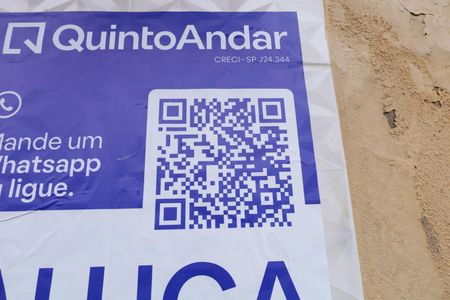 Apartamento para alugar com 63m², 2 quartos e 1 vagaPlaca instalada na fachada do condomínio - Código da placa: YIXW-1745