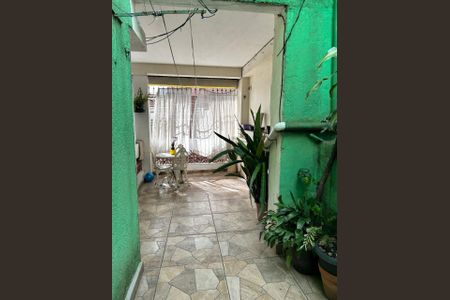 Casa à venda com 125m², 2 quartos e 2 vagasAREA INTERNA