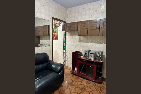 Casa à venda com 125m², 2 quartos e 2 vagasSALA