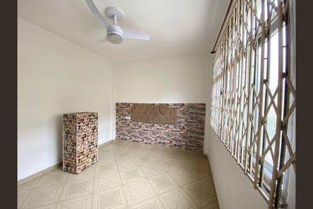 Apartamento para alugar com 80m², 2 quartos e sem vaga