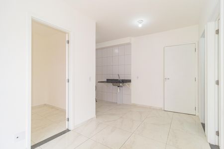 Sala de apartamento para alugar com 2 quartos, 38m² em Vila Invernada, São Paulo