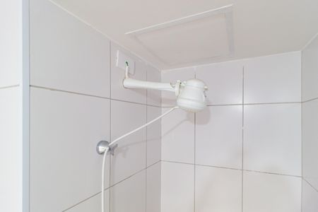 Apartamento para alugar com 38m², 2 quartos e sem vagaDetalhe - Banheiro