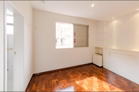 Apartamento para alugar com 96m², 3 quartos e 2 vagasSuíte