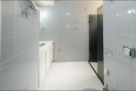 Apartamento para alugar com 96m², 3 quartos e 2 vagasBanheiro social