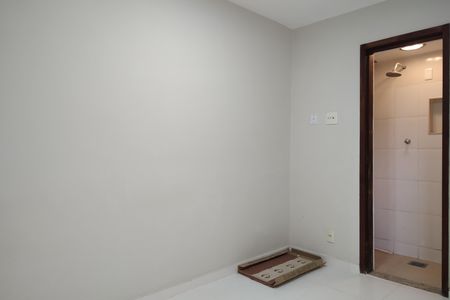 Apartamento à venda com 111m², 3 quartos e 2 vagasQuarto de Serviço