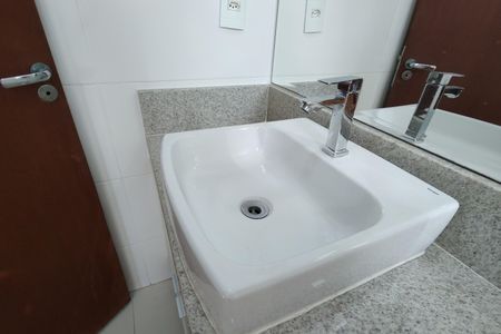 Apartamento à venda com 111m², 3 quartos e 2 vagasBanheiro da Suíte