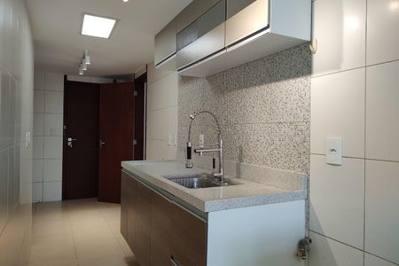 Apartamento à venda com 111m², 3 quartos e 2 vagasCozinha - Armários