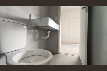 Banheiro de kitnet/studio à venda com 1 quarto, 25m² em Vila Mariana, São Paulo