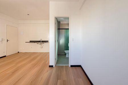 Banheiro de kitnet/studio à venda com 1 quarto, 25m² em Vila Mariana, São Paulo