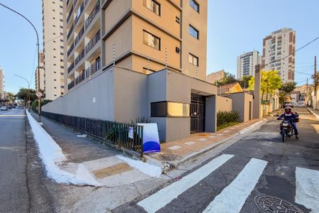 Fachada + Plaquinha de kitnet/studio à venda com 1 quarto, 25m² em Vila Mariana, São Paulo