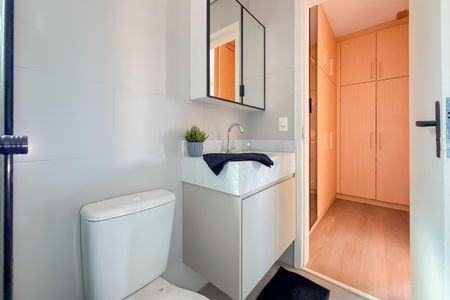 Studio à venda com 25m², 1 quarto e sem vaga Studio à venda com 25m², 1 quarto e sem vagaBanheiro
