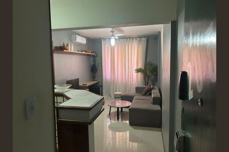 Sala de apartamento para alugar com 3 quartos, 85m² em Pituba, Salvador