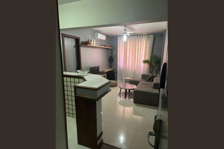 Apartamento para alugar com 85m², 3 quartos e 2 vagasSala