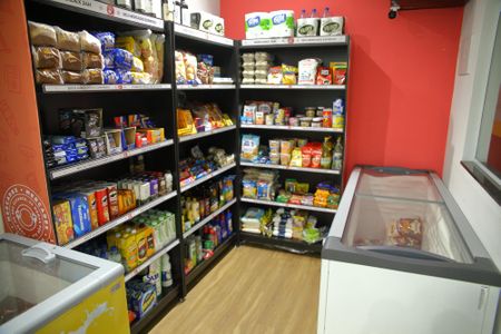 Apartamento à venda com 42m², 2 quartos e 1 vagaMini- mercado 