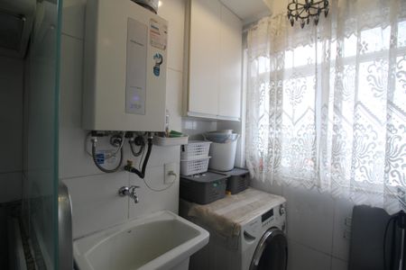 Apartamento para alugar com 55m², 2 quartos e 1 vagaÁrea de Serviço