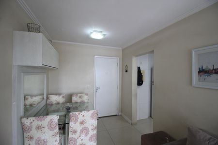 Sala de apartamento para alugar com 2 quartos, 55m² em Centro, Nilópolis