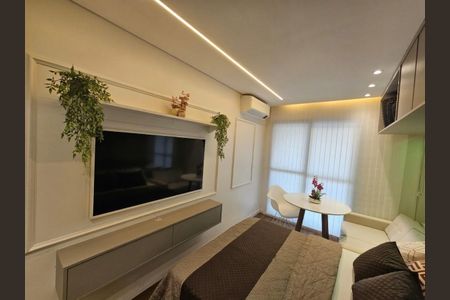 Apartamento para alugar com 25m², 1 quarto e sem vaga Apartamento para alugar com 25m², 1 quarto e sem vagaSala / Quarto