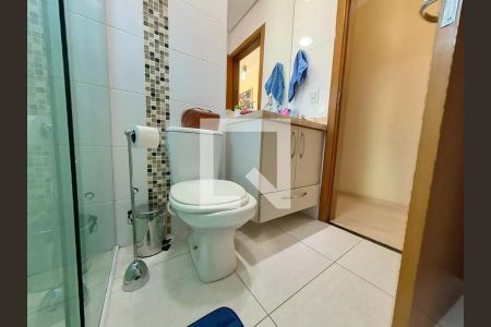 Casa à venda com 143m², 3 quartos e 4 vagasBanheiro