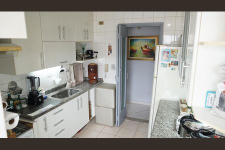 Apartamento para alugar com 62m², 2 quartos e 1 vagaCozinha