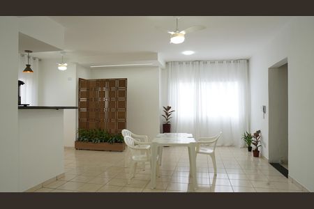Apartamento para alugar com 62m², 2 quartos e 1 vagaÁrea comum - Salão de festas
