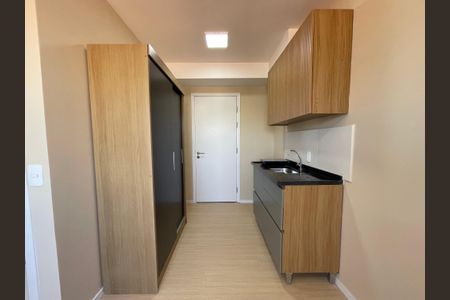 Studio de kitnet/studio para alugar com 1 quarto, 18m² em Ferreira, São Paulo