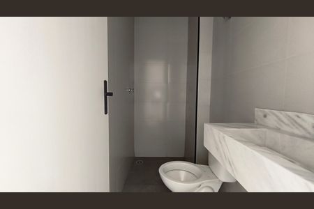 Studio à venda com 25m², 1 quarto e sem vaga Studio à venda com 25m², 1 quarto e sem vagaBanheiro Social