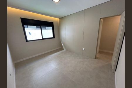 Casa de condomínio à venda com 340m², 4 quartos e 4 vagasFoto 23
