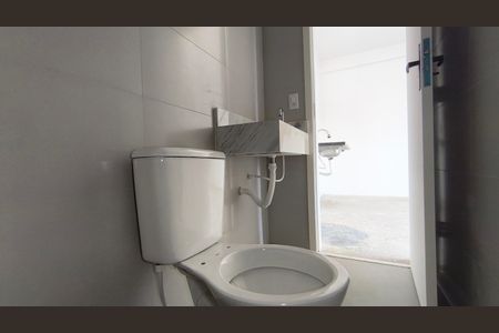 Studio à venda com 25m², 1 quarto e sem vaga Studio à venda com 25m², 1 quarto e sem vagaBanheiro