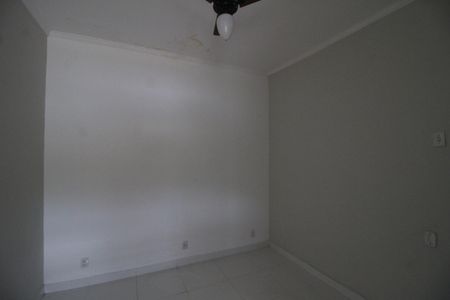 Quarto 1 de apartamento para alugar com 2 quartos, 80m² em Centro, Nilópolis